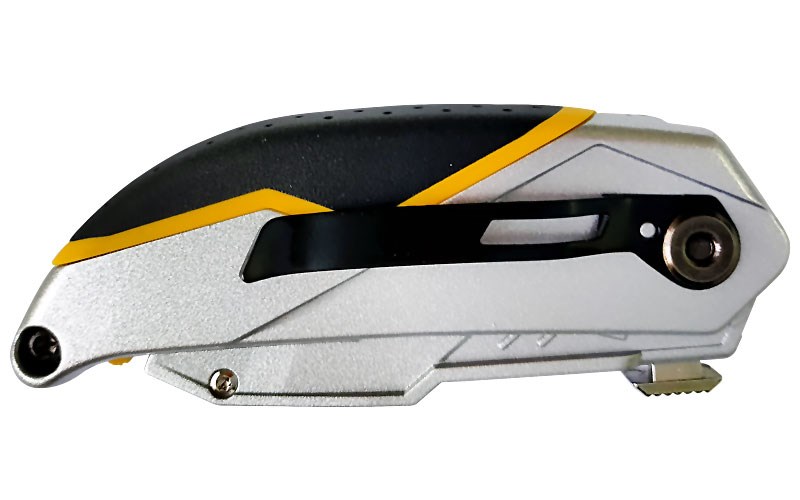 FOLDING UTILITY KNIFE