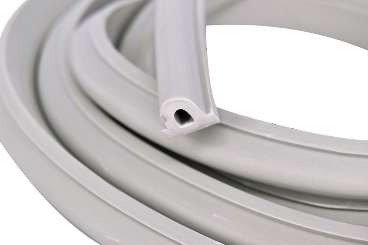 16-476 鋁門紗網防撞條 2.1M