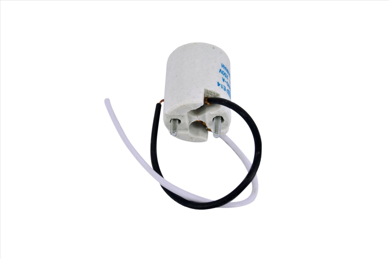 97-285 E14瓷燈頭(附線) 2入