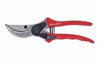 66-225  PRUNING SHEARS 8 1/2”