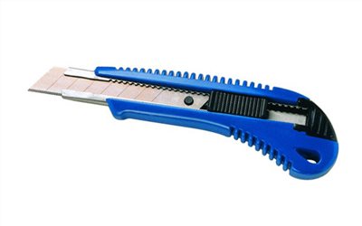 12-226  SNAP-OFF BLADE CUTTER